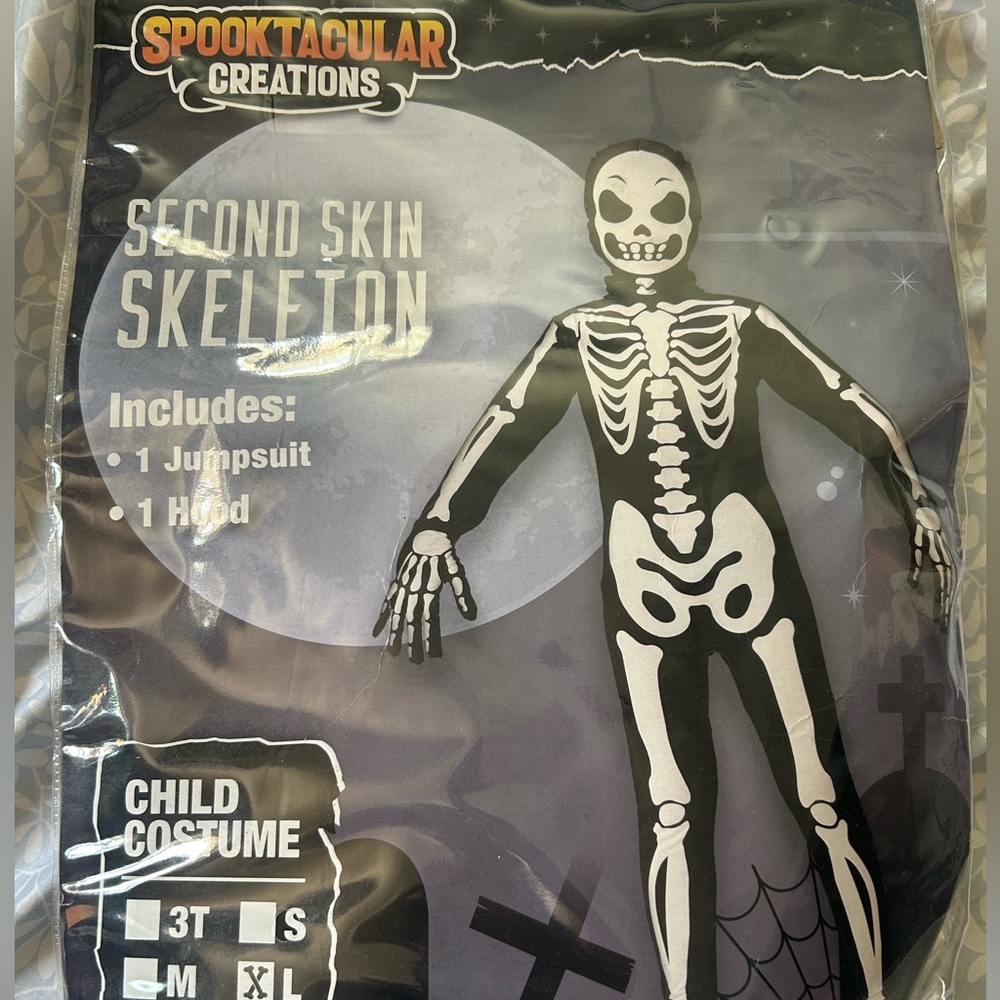 Child’s skeleton costume